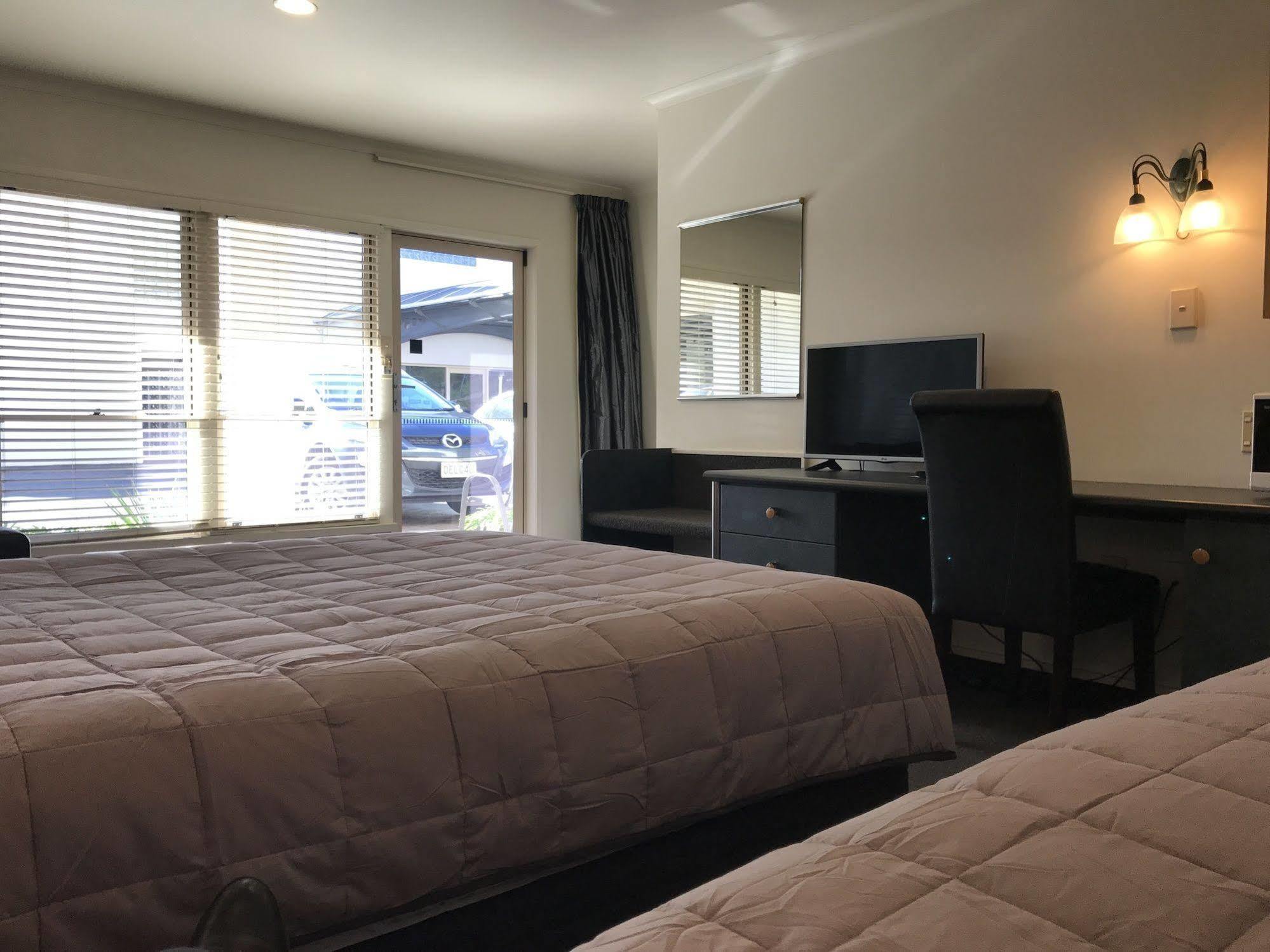 Pacific Harbour Motor Inn Gisborne Εξωτερικό φωτογραφία